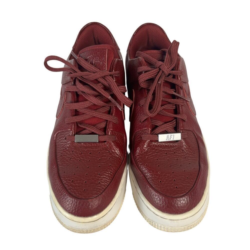 Nike Women's Air Force 1 Sage Low Team Red Noble Red Sneakers